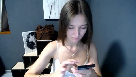 Snapshot of shining_pearl chatting on June 19, 6:29 am Jesica online show from June 19, 6:29 am