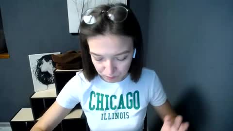 Snapshot of shining_pearl chatting on July 4, 6:30 am Jesica online show from July 4, 6:30 am