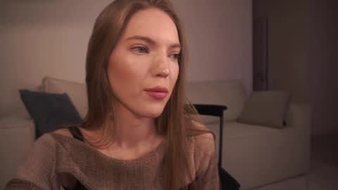 Snapshot of shiningstarrr chatting on January 9, 9:16 am Nika online show from January 9, 9:16 am