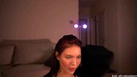 Snapshot of shiningstarrr chatting on March 10, 6:34 pm Nika online show from March 10, 6:34 pm