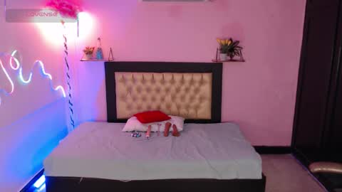 Ela 3 online show from March 7, 1:41 pm