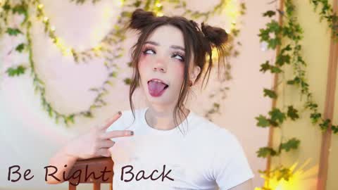 Snapshot of shiny_jail chatting on December 22, 12:28 am JennyMira   THANK YOU FOR 77 777  online show from December 22, 12:28 am