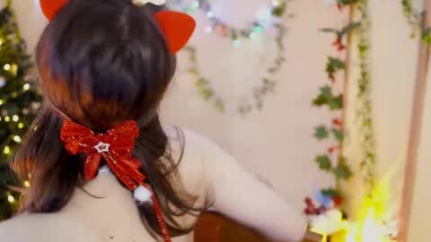 Snapshot of shiny_jail chatting on December 22, 9:09 pm JennyMira   THANK YOU FOR 77 777  online show from December 22, 9:09 pm