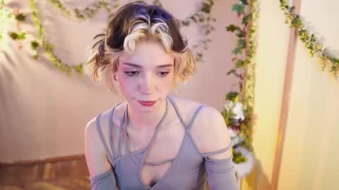 Snapshot of shiny_jail chatting on October 14, 8:31 pm JennyMira   THANK YOU FOR 77 777  online show from October 14, 8:31 pm