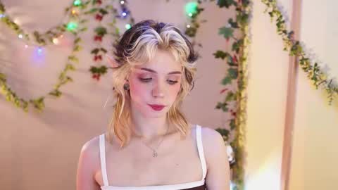 Snapshot of shiny_jail chatting on October 18, 8:20 pm JennyMira   THANK YOU FOR 77 777  online show from October 18, 8:20 pm