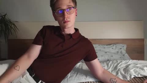 Matthew online show from November 16, 6:35 pm