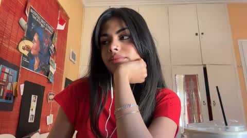 Karin online show from April 27, 8:12 am