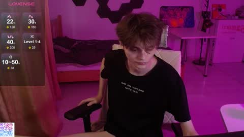 shiromy_ online show from May 31, 4:36 pm