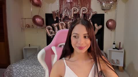 Snapshot of shkendall chatting on February 7, 4:46 pm  kendal  online show from February 7, 4:46 pm