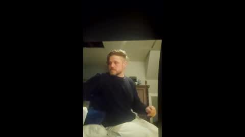 Snapshot of shodge625 chatting on December 13, 10:48 pm shodge625 online show from December 13, 10:48 pm