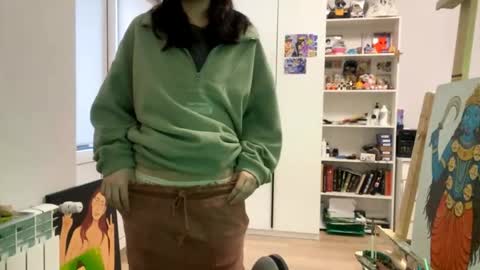 Marie online show from April 20, 2:20 pm