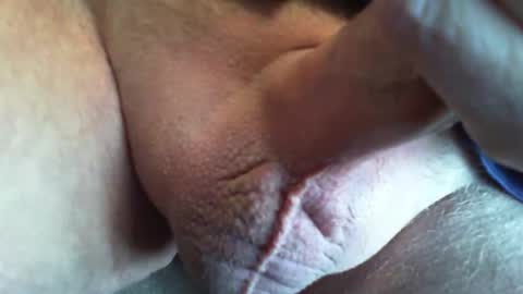 Snapshot of shoot4u2803 chatting on May 18, 9:48 am Shoot4u online show from May 18, 9:48 am