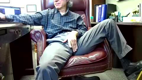 Snapshot of shootme69 chatting on December 19, 4:35 pm nikolas send dm for an appointment online show from December 19, 4:35 pm