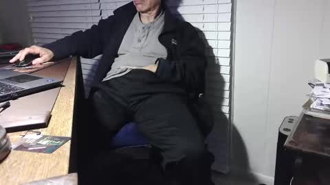 Snapshot of shootme69 chatting on October 28, 2:15 am nikolas send dm for an appointment online show from October 28, 2:15 am