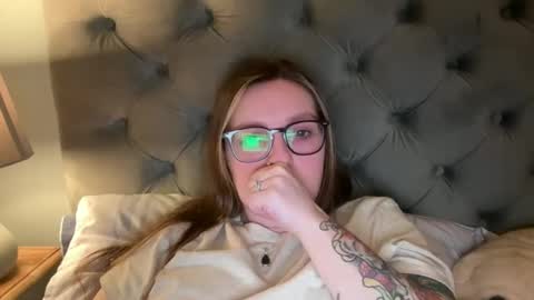 short sweetpea online show from December 19, 11:12 pm