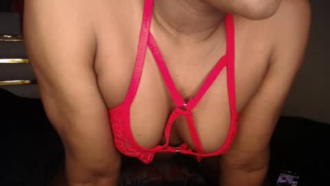 Snapshot of shortandsweete chatting on September 30, 5:40 pm shawry online show from September 30, 5:40 pm