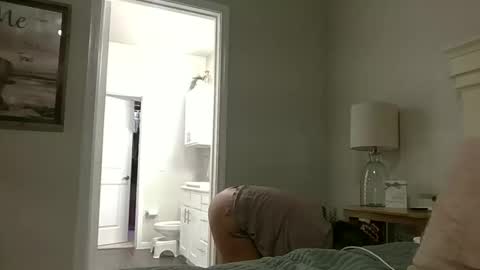 shortandsweethomemaker online show from April 30, 1:56 am