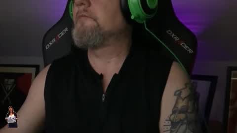 Snapshot of shotcaller411 chatting on February 2, 4:37 am shotcaller411 online show from February 2, 4:37 am