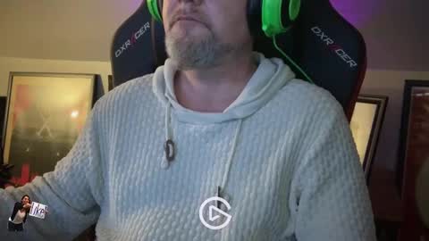 Snapshot of shotcaller411 chatting on February 3, 11:58 pm shotcaller411 online show from February 3, 11:58 pm