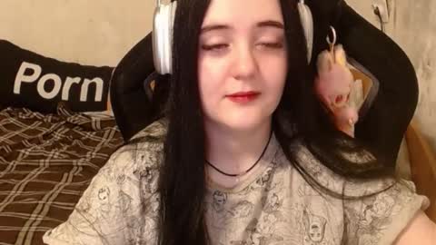 show_for_you online show from November 11, 3:23 pm