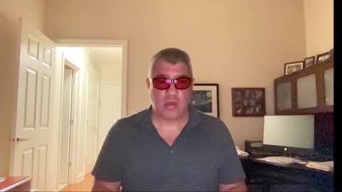 Chicago Guy online show from September 26, 4:05 am