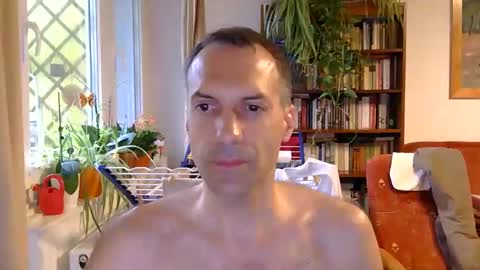 Dniel Gyrffy online show from September 10, 6:13 am