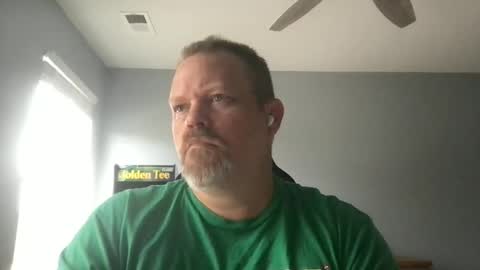 shughes740 online show from September 28, 5:07 pm