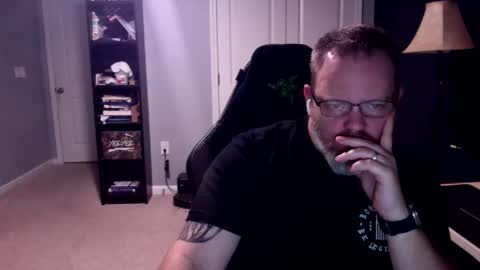 shughes740 online show from March 2, 12:24 am