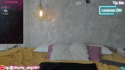 ZUMY ANGELS online show from November 11, 5:35 pm