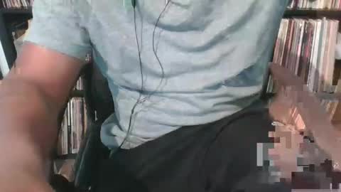 Snapshot of shy333 chatting on January 13, 5:23 pm SHY333 online show from January 13, 5:23 pm