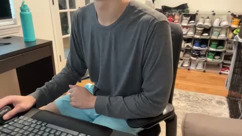 Snapshot of shy_asian_guy01 chatting on February 20, 4:46 pm Chris online show from February 20, 4:46 pm