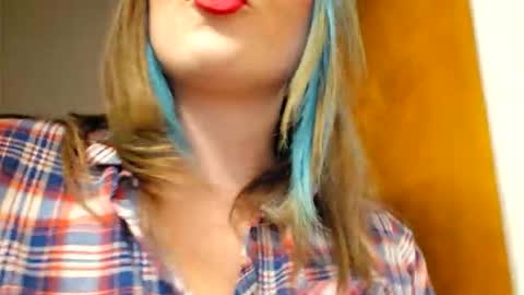 Snapshot of shy_college_girl chatting on November 16, 7:30 pm Aurora Wolfe Shy College Girl Top 16 of all OF Creators online show from November 16, 7:30 pm