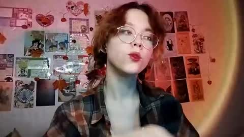 Milena online show from December 16, 1:49 pm