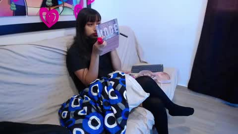 nanami online show from February 11, 11:59 am