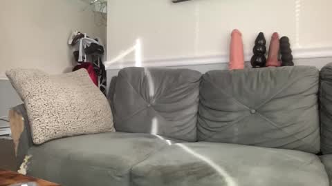 Snapshot of shy_one_cam chatting on December 15, 2:32 pm shy_one_cam online show from December 15, 2:32 pm