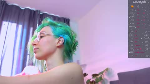  HI i am Marcy online show from September 30, 1:27 pm