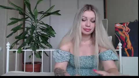 Snapshot of shyevaa chatting on June 7, 4:27 am Eva online show from June 7, 4:27 am
