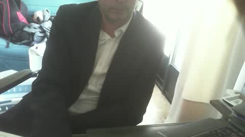 shyfrenchcock online show from May 12, 2:25 pm
