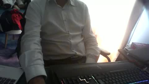 shyfrenchcock online show from June 12, 8:57 am