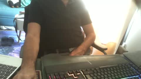 shyfrenchcock online show from July 29, 1:31 pm