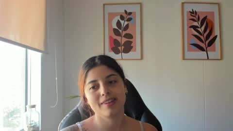 shylittlebunny online show from April 8, 8:09 pm