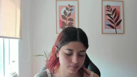 shylittlebunny online show from April 22, 3:24 pm