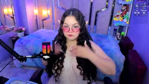 Shyly online show from April 17, 5:43 am