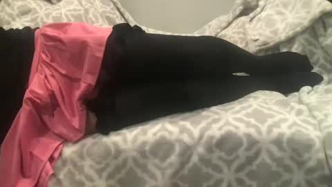 Snapshot of shysissy12 chatting on October 13, 1:05 am shysissy12 online show from October 13, 1:05 am