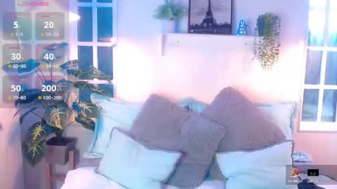 Snapshot of shyvibes_ chatting on October 17, 7:05 pm CALL ME  CHARLOTTE online show from October 17, 7:05 pm