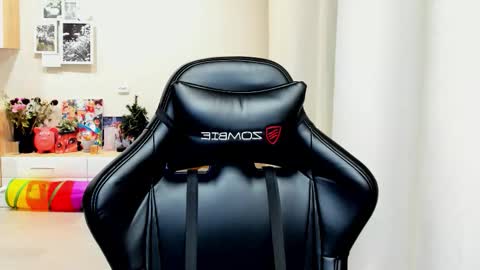 SIA online show from October 27, 12:36 am