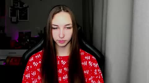 SIA online show from January 14, 2:39 am