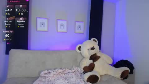 Sia online show from November 20, 11:48 pm