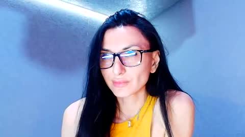 Siaconna online show from April 16, 7:53 am