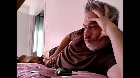 sibemolx online show from October 1, 2:45 pm